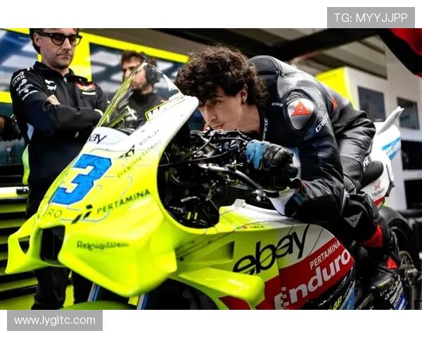 2025年MotoGP赛季揭幕战精彩回顾 新秀崭露头角 引发车迷热议 2025年MotoGP赛季揭幕战精彩回顾 新秀崭露头角 引发车迷热议