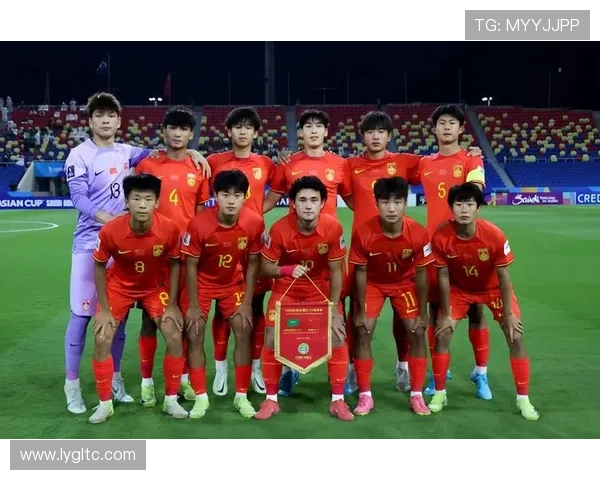 国足备战亚洲杯大名单公布,年轻球员引关注,主力阵容全面升级 国足备战亚洲杯大名单公布,年轻球员引关注,主力阵容全面升级