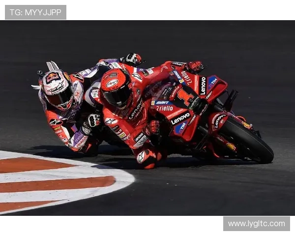 MotoGP赛季激战正酣 新晋车手挑战老将争霸赛精彩纷呈