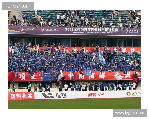 国家队迎来关键战役新帅战术调整引发球迷热议联赛多线争冠格局生变 国家队迎来关键战役新帅战术调整引发球迷热议联赛多线争冠格局生变