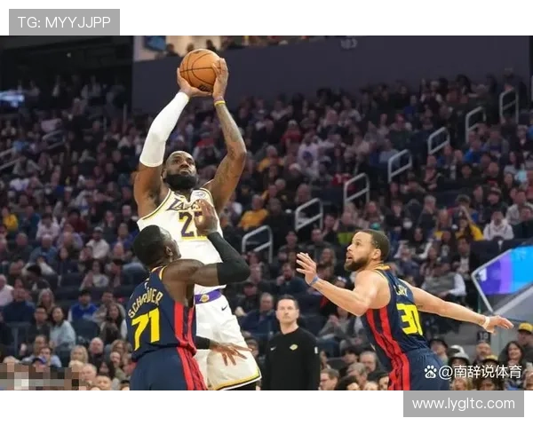 浓眉复出带领湖人击败勇士，詹姆斯贡献关键助攻全场表现亮眼